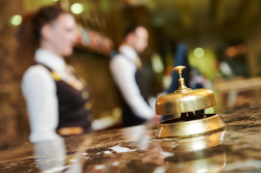 hotel londres recepción
