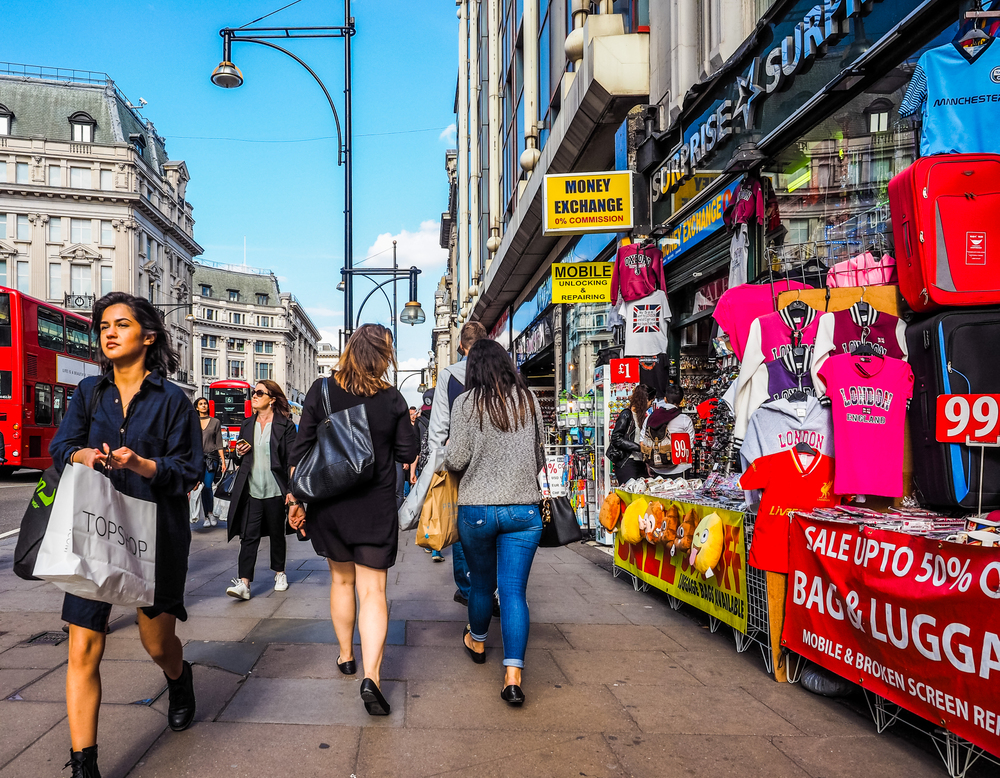Oxford Street gente comprando